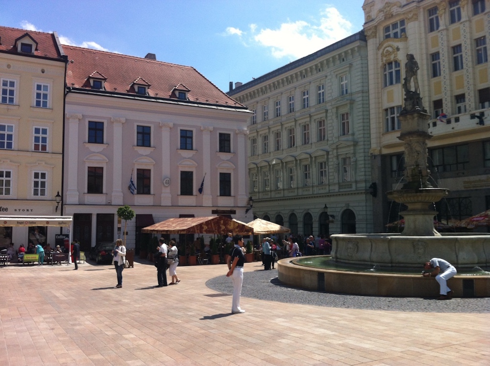 bratislava centro historico fonte