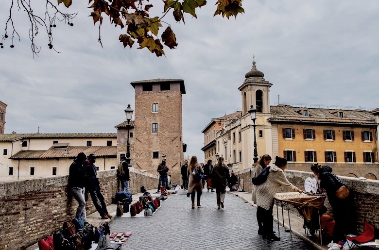 Panorama do Trastevere, o melhor lugar onde ficar em Roma em busca de charme e tranquilidade.