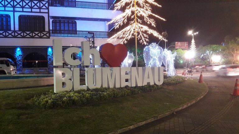 Onde se hospedar em Blumenau: bairros e hotéis bem localizados
