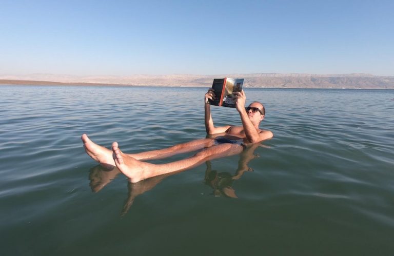 Mar Morto em Israel – Vá enquanto existe!