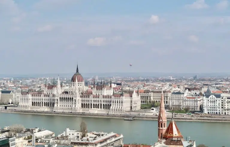 Budapeste ou Praga ou Viena: qual é o melhor destino?