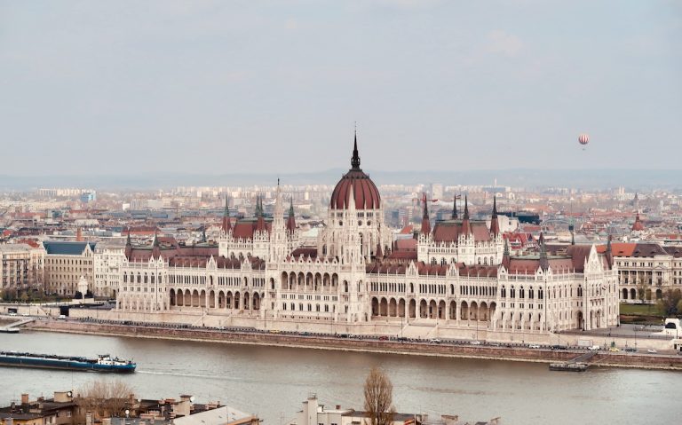 Onde ficar em Budapeste: 7 melhores bairros e dicas de hotéis (2024)